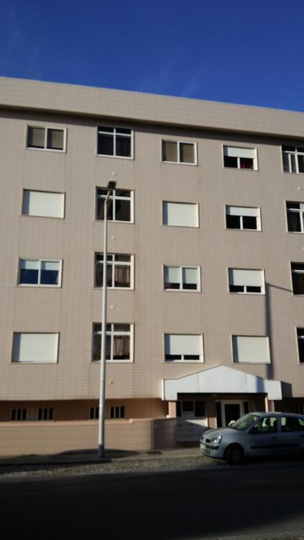 House4U Vila Nova Вила-Нова-ди-Гая Номер фото